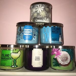 BRAND NEW BATH AND BODY WORKS CANDLES